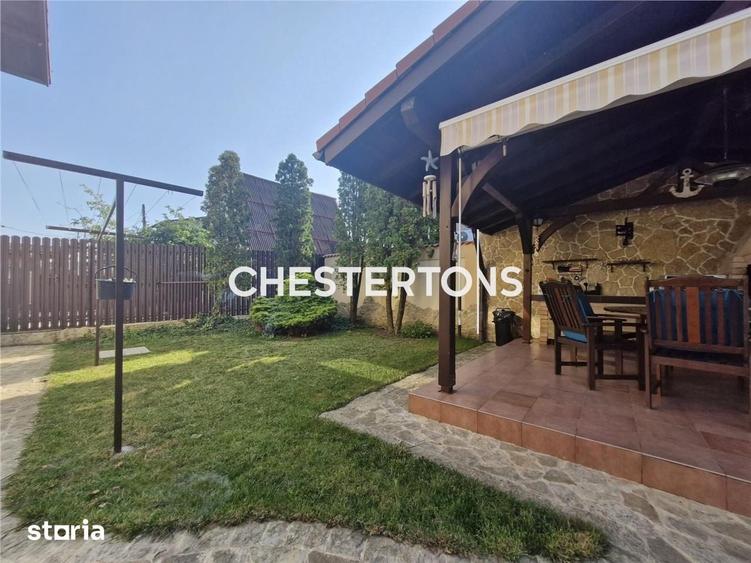 Casă cu 4 camere cu Teren 551 Mp în Central