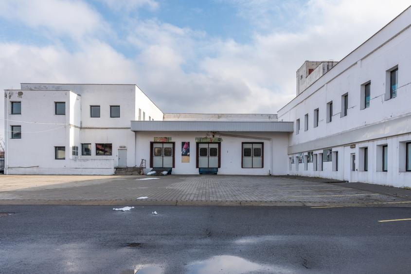 Spațiu comercial, de 3,550 mp, în Mărăști