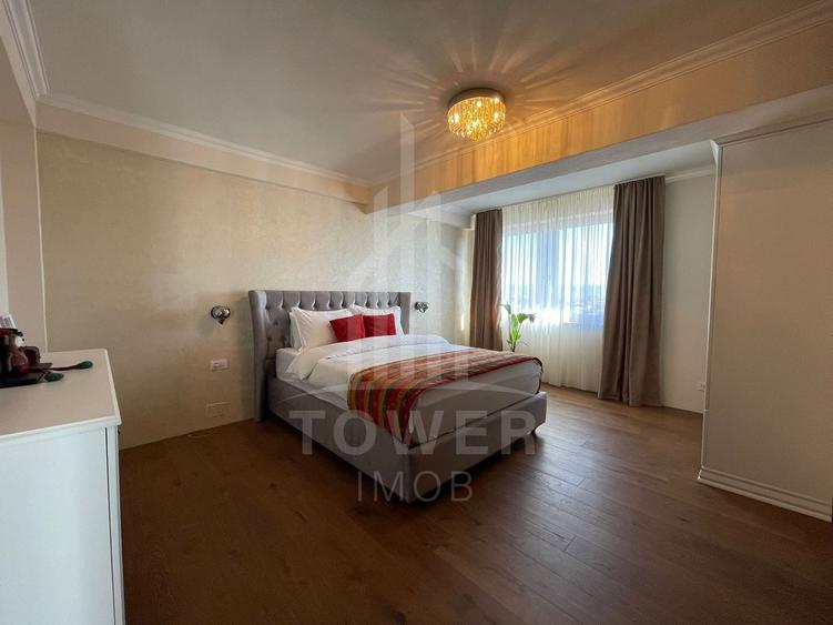 Penthouse cu 4 camere decomandat, mobilat în Nord-Vest