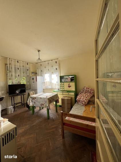 Casă cu 2 camere cu Teren 600 Mp în Central