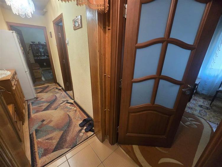 Apartament cu 2 camere decomandat în 9 Mai