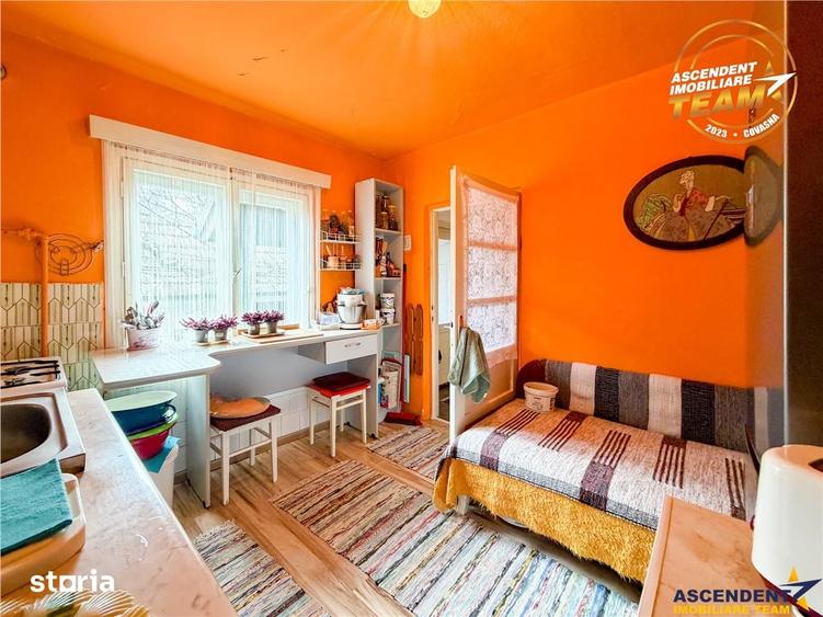 Casă cu 2 camere cu Teren 709 Mp în Central