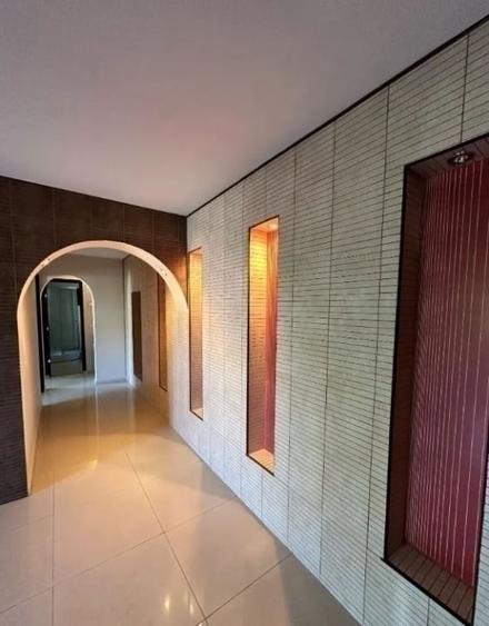 Apartament cu 3 camere decomandat în Nicolina