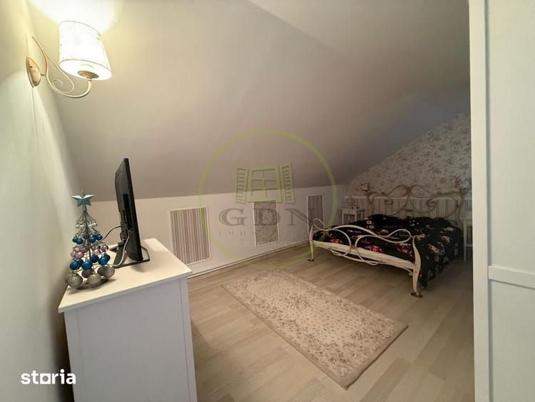 Casă cu 3 camere semidecomandat cu Teren 800 Mp în Bordei