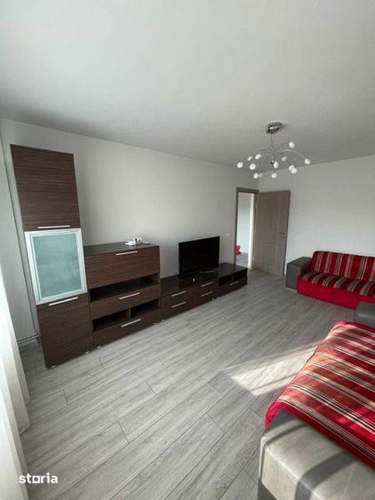 Apartament cu 3 camere decomandat în Soarelui