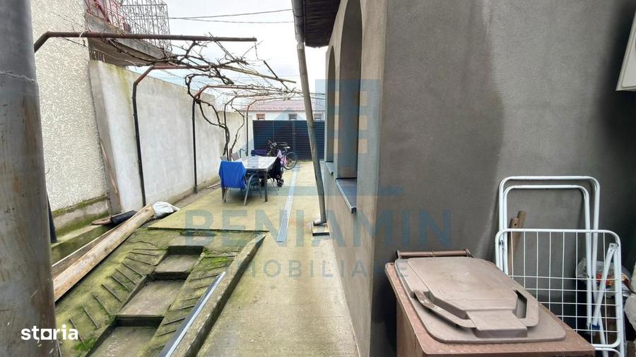 Casă cu 3 camere cu Teren 184 Mp în Central