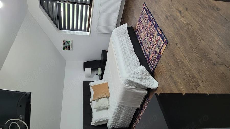 Casă cu 1 camere cu Teren 10000 Mp în Călimănești