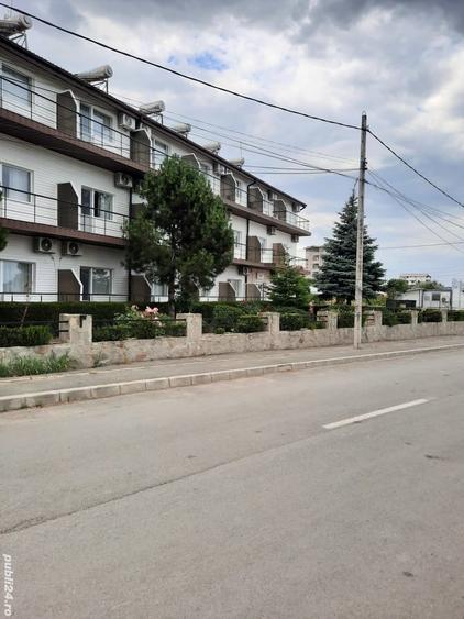 Casă cu 6 camere cu Teren 1200 Mp în Costinești