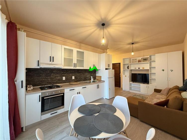 Apartament cu 2 camere semidecomandat în Hipodrom 3