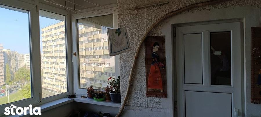 Apartament cu 4 camere în Pantelimon