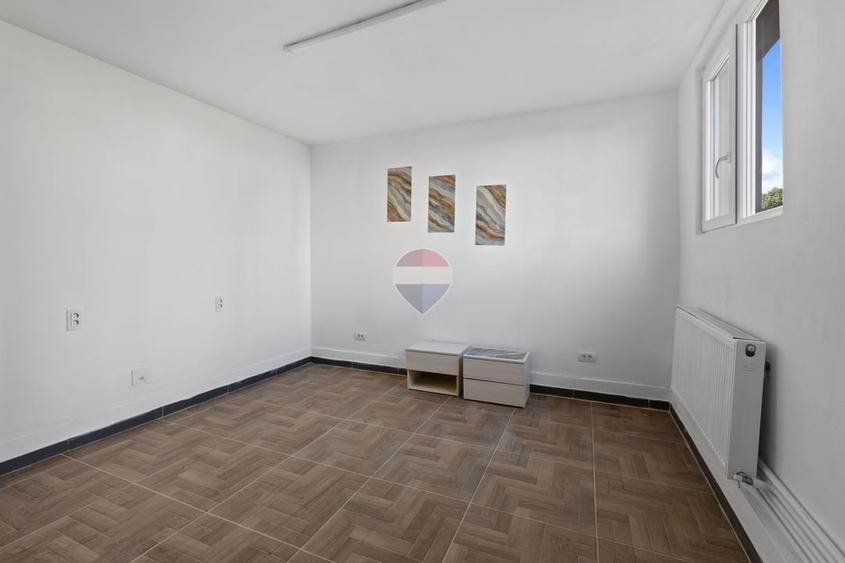 Casă individuală cu 4 camere cu Teren 140 Mp în Fortuna