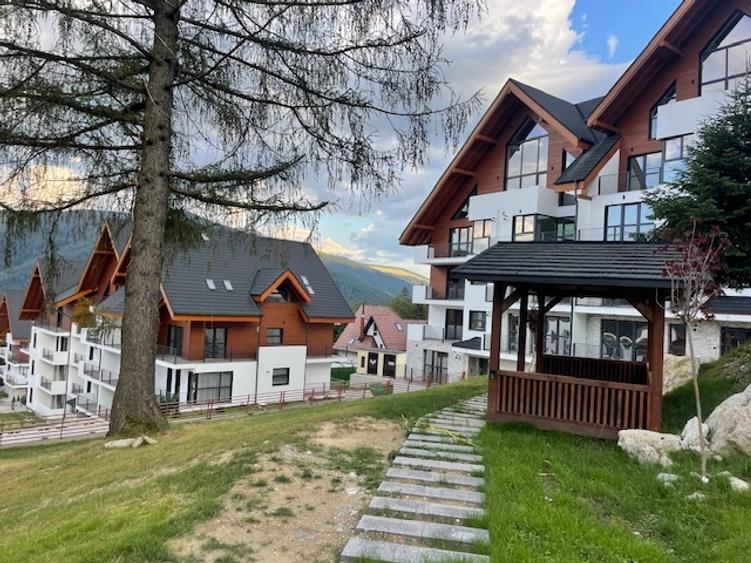Apartament cu 2 camere decomandat în Furnica