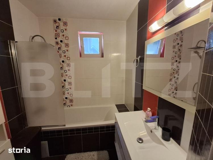 Apartament cu 3 camere semidecomandat în Micro 16