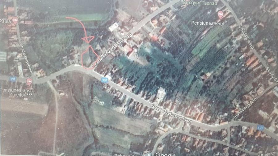 Teren de 2500 mp, în Central