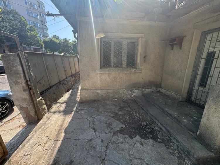 Teren Construcții intravilan de 330 mp, în Tomis III