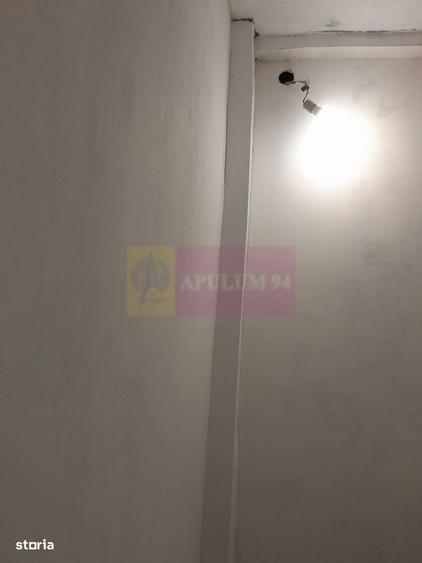 Casă cu 2 camere cu Teren 200 Mp în Giulești