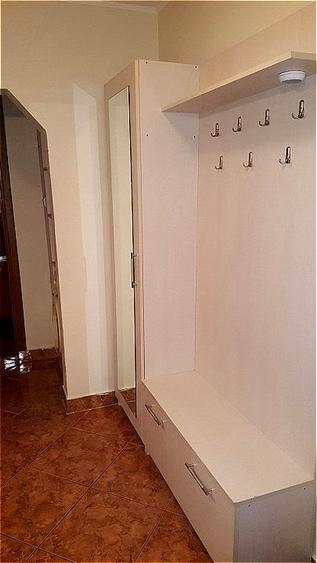 Apartament cu 2 camere decomandat, mobilat în Apărătorii Patriei