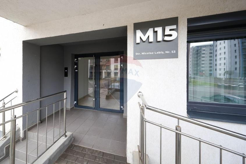Apartament cu 2 camere decomandat, mobilat în Tractorul