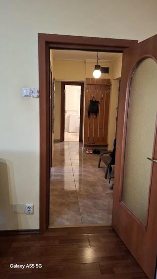 Apartament cu 2 camere decomandat în Moșilor