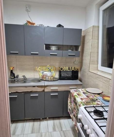 Apartament cu 4 camere decomandat, mobilat în Pantelimon