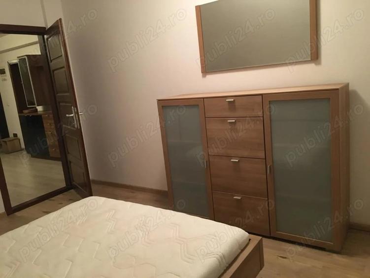Apartament cu 3 camere în Calea Dumbrăvii