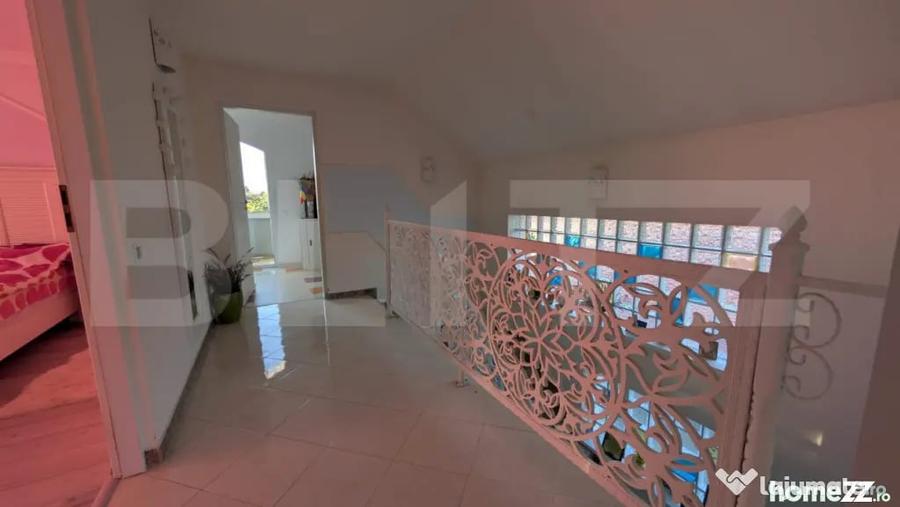 Casă cu 5 camere cu Teren 3837 Mp în Central