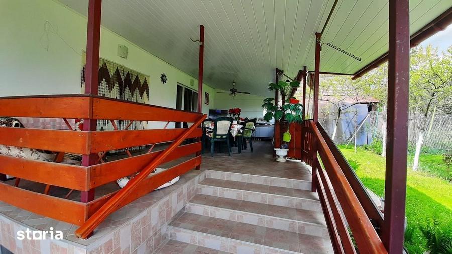 Casă cu 5 camere cu Teren 1500 Mp în Dâmbul Rotund