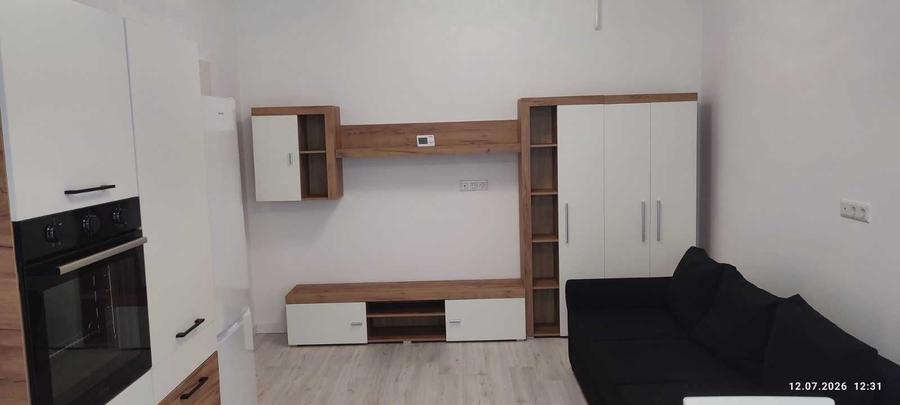 Apartament cu 2 camere decomandat în Exterior Vest