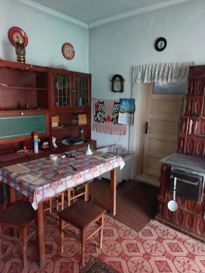 Casă cu 3 camere cu Teren 20 Mp în Dobra