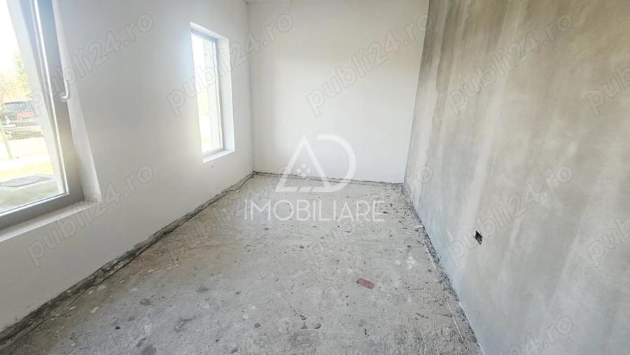 Casă cu 4 camere în Narciselor