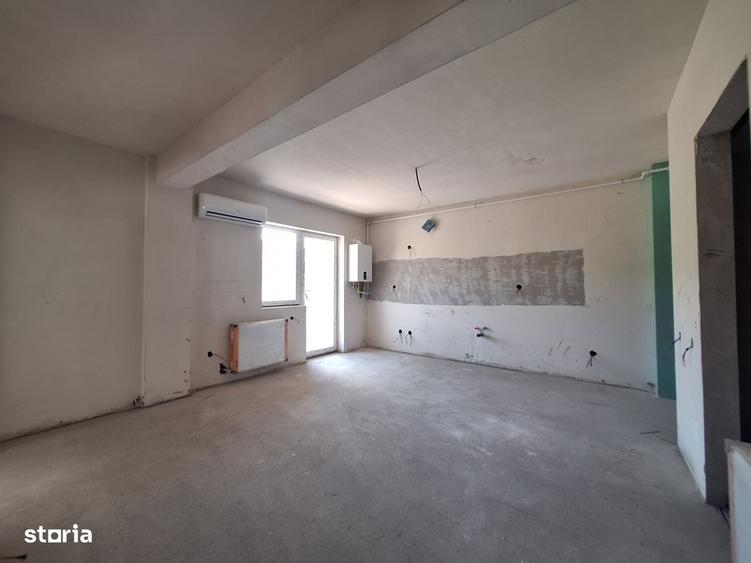 Apartament cu 3 camere semifinisat, cu CF, balcon, zona Terra - 6