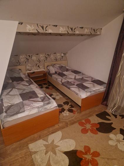 Apartament decomandat în Romanești