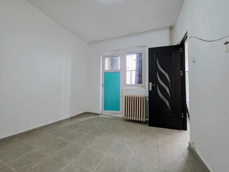 Apartament cu 2 camere semidecomandat în Rogerius
