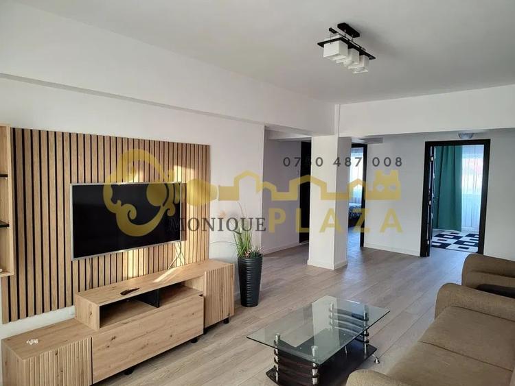 Apartament cu 4 camere decomandat, mobilat în Central