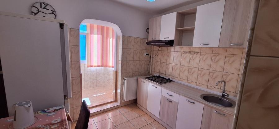 Apartament cu 2 camere decomandat în Călărași