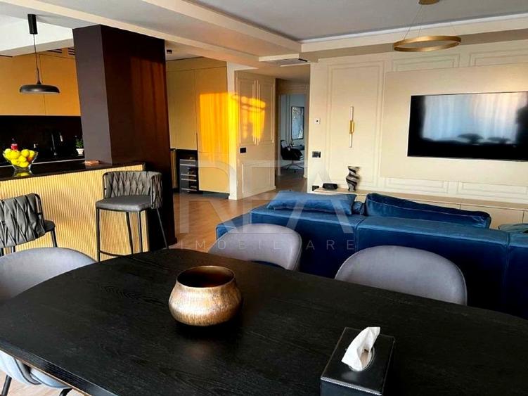 Apartament cu 5 camere, mobilat în Iancu Nicolae