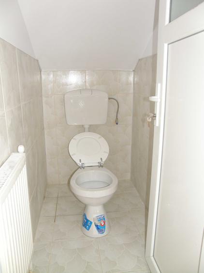 Spațiu comercial, de 206 mp, în Central