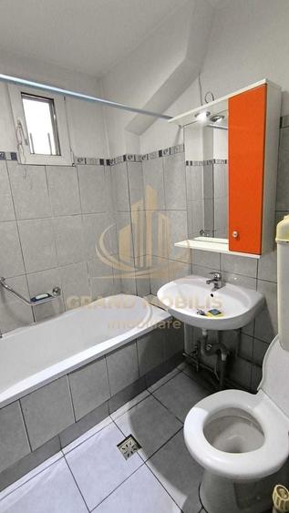 Apartament cu 2 camere decomandat în Tineretului