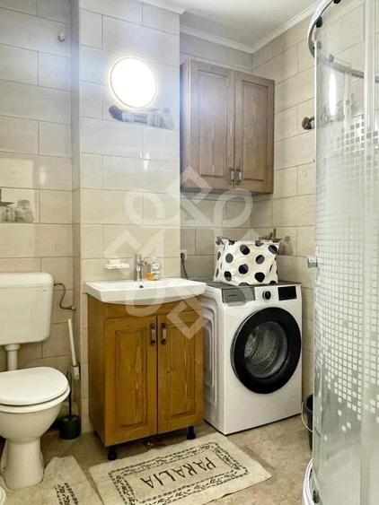 Apartament cu 2 camere semidecomandat în Rogerius