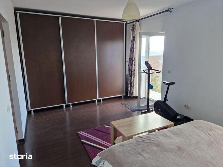 Apartament cu 3 camere în Valea Lupului