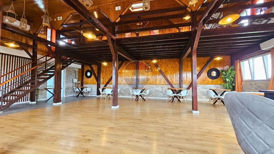 Spațiu comercial, de 160 mp, în Central