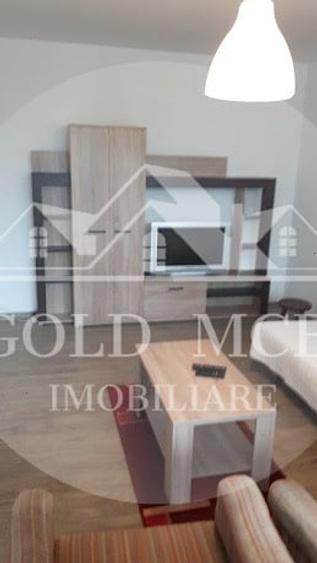 Apartament cu 2 camere decomandat, mobilat în Arcul de Triumf