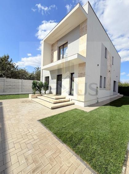 Casă individuală cu 4 camere cu Canalizare în Berceni