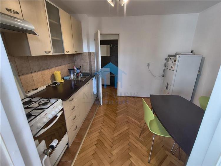 Apartament cu 2 camere decomandat în Zorilor