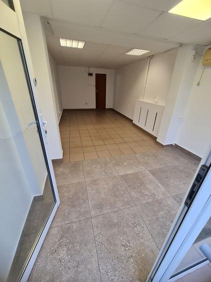 Spațiu comercial, de 53 mp, în Central