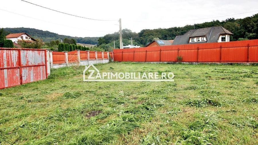 Teren Construcții intravilan de 5400 mp, în Corunca