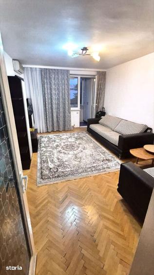 Apartament cu 2 camere semidecomandat în Obor