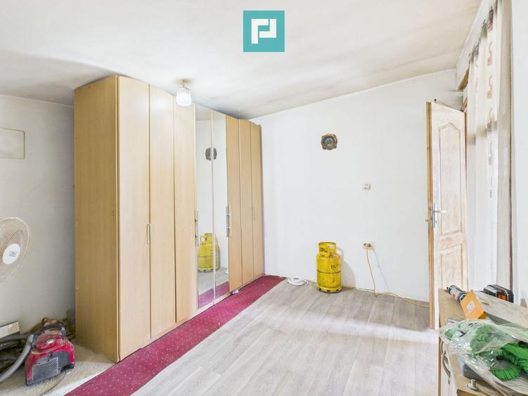 Casă individuală cu 3 camere cu Canalizare în Galșa