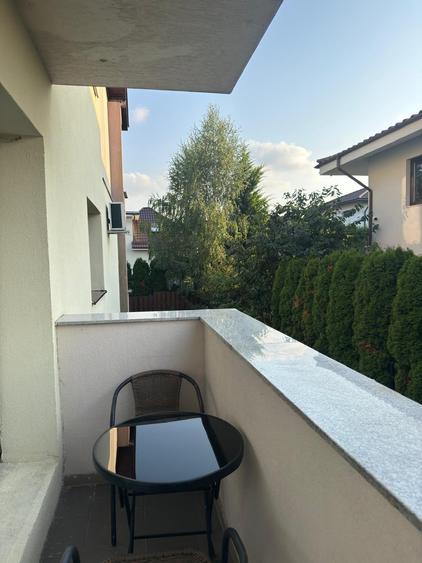 Apartament cu 2 camere decomandat, mobilat în Bună Ziua