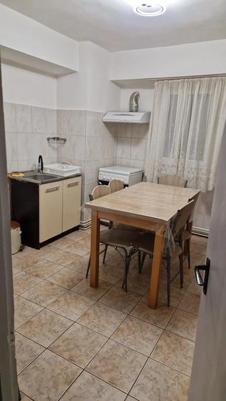 Apartament cu 2 camere semidecomandat în Exterior Vest